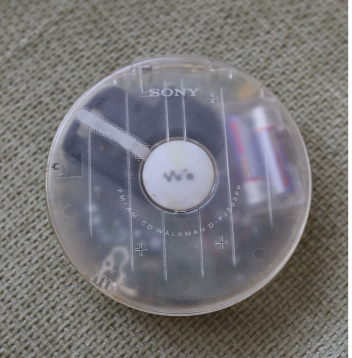 Sony Walkman Rare Clear/Transparent Portable CD Player & AM/FM Radio
