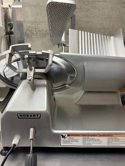 Hobart EDGE13-11 Commercial Meat Slicer – 13” Blade