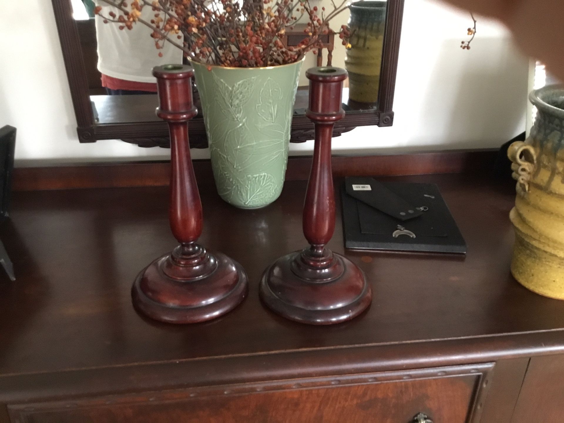 ANTIQUE MAHOGANY CANDLE STICKS