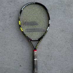 tennis racket