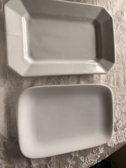 Modern White Ceramic Plates & Serving Dishes – 5 Pieces