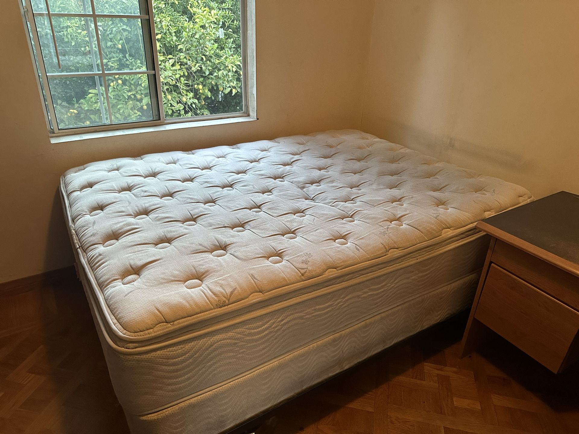 Queen Mattress, Box Spring, and Frame