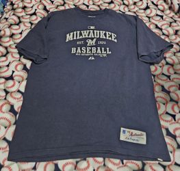 Used Vintage 2011 Milwaukee Brewers Majestic T-shirt, Men's Large 