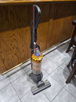 Dyson DC40 Vacuum