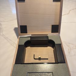 Frame Level . 67R-0.1-200 – Frame Level, 200x200mm long, sens. 0.1mm/m