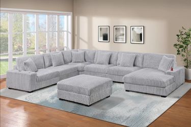 BRAND NEW OVERSIZED LINEN SECTIONAL