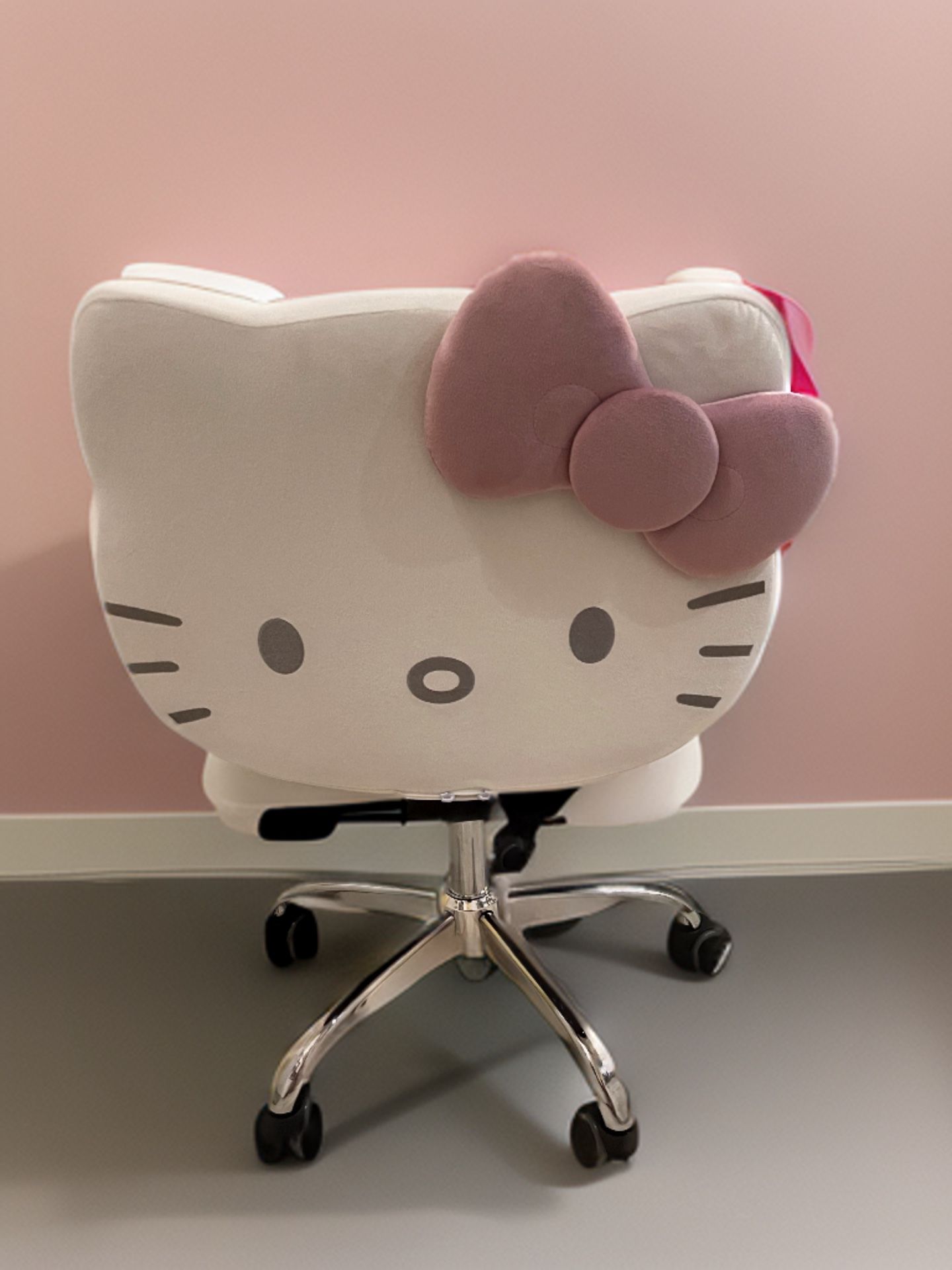 Hello Kitty TikTok Viral Chair *plush Bag NOT Included*