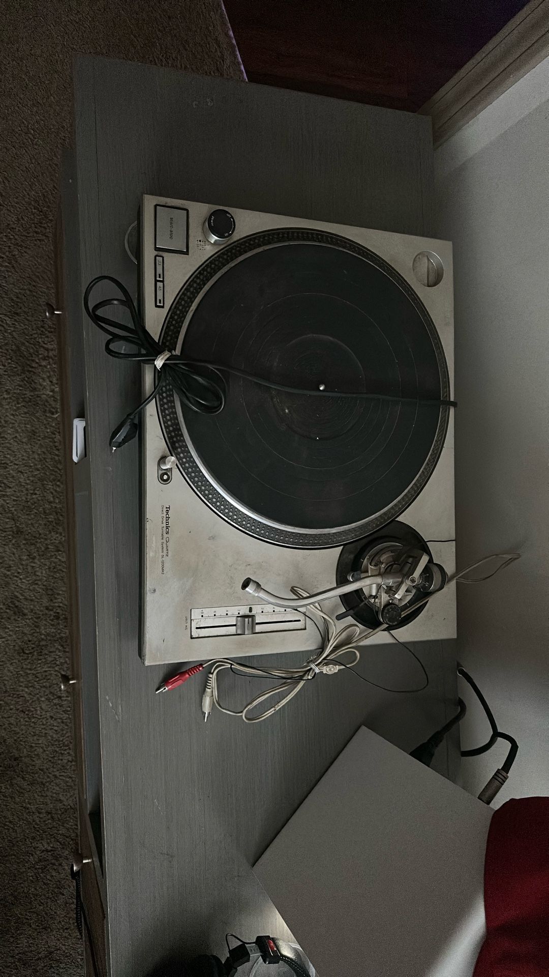 Technics Quartz Turntable