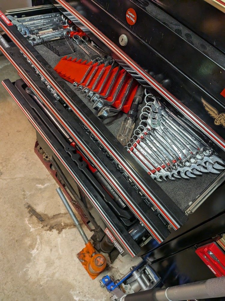 Great Deal. It's A Christmas Tool Box . Everything 6200.00 Have To See To Belive