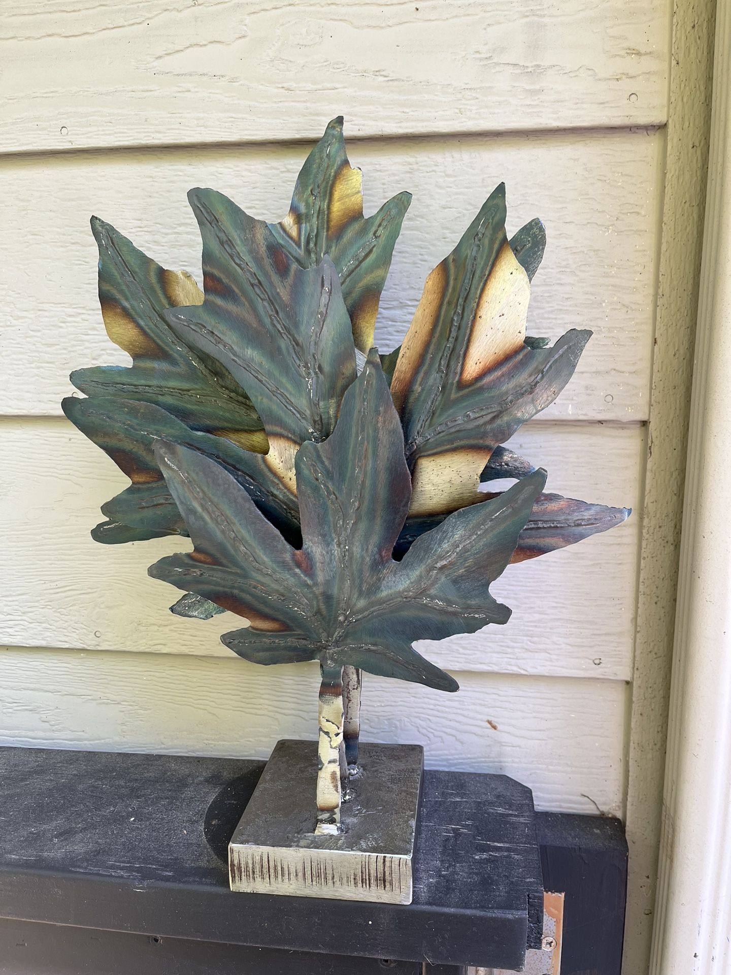 Custom Made Heavy Leaves