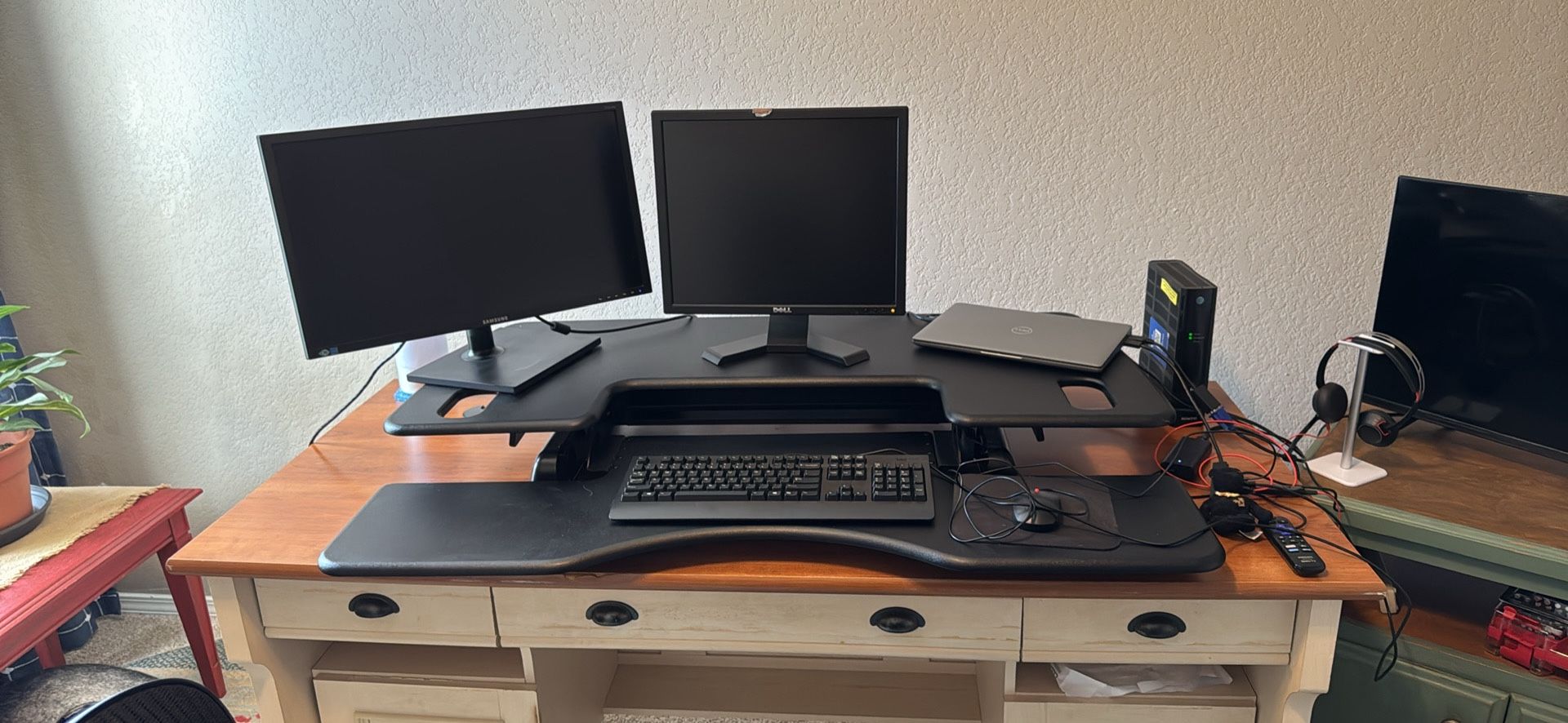Vari Desk