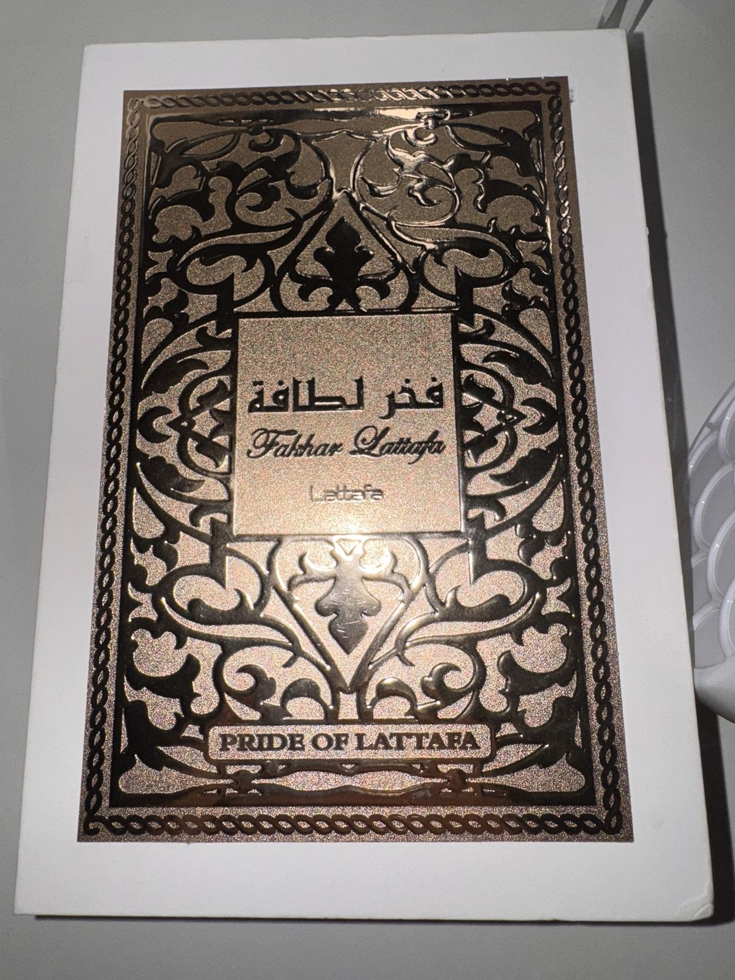 Fakhar Lattafa Perfume