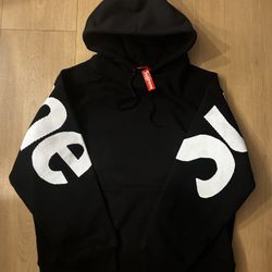Supreme hoodie