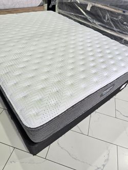 Queen Sizes Mattress And Box Spring
