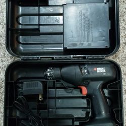 Black & Decker 7.2 Volt Cordless Drill with Hard Shell Case 