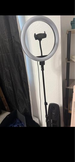 Ring light stand