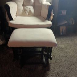 Nursey Rocking Chair (New) $75 Obo