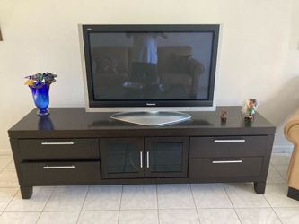 Table and tv
