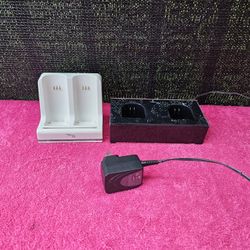 Nintendo Wii Rocketfish Dual Charge Station Base Dock For Wii Remote Controller