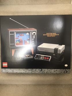 Lego NES (Nintendo Entertainment System)