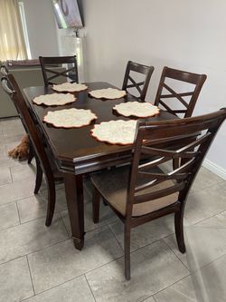 Dining Table Set with 6 Chairs – Dark Brown Ashley