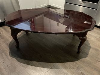 Classic coffee table