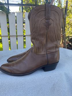 LUCCHESE MENS BOOTS SIZE 13 D