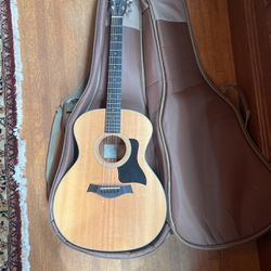 Taylor 114c Auditorium Acoustic Guitar 