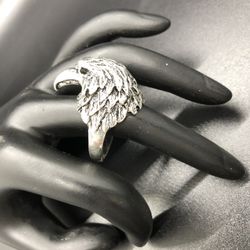 Silver Eagles Head Ring
