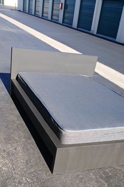 FULL SIZE BED FRAME WITH MATTRESS