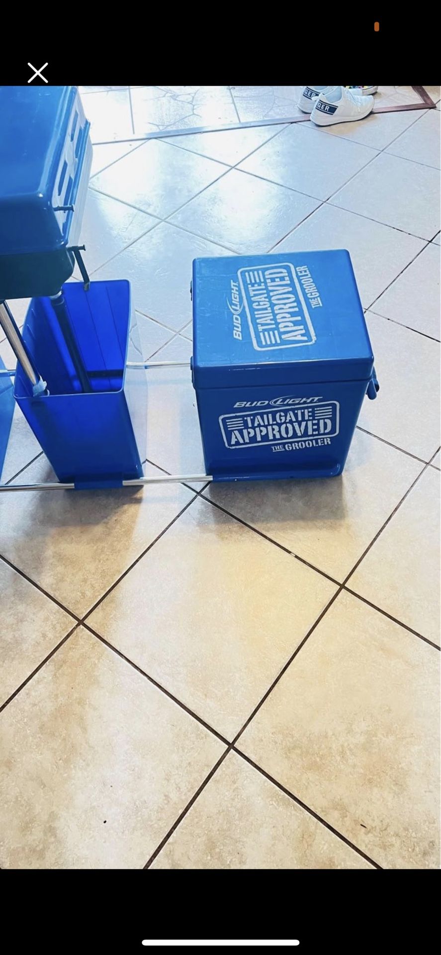 Bud Light Tailgate Grooler Grill With Ice Chests Attached for Sale in