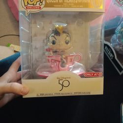 Queen Of Hearts Funko Pop