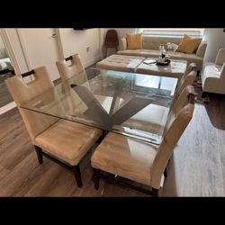 Dining Table  (set Of 4 ) 