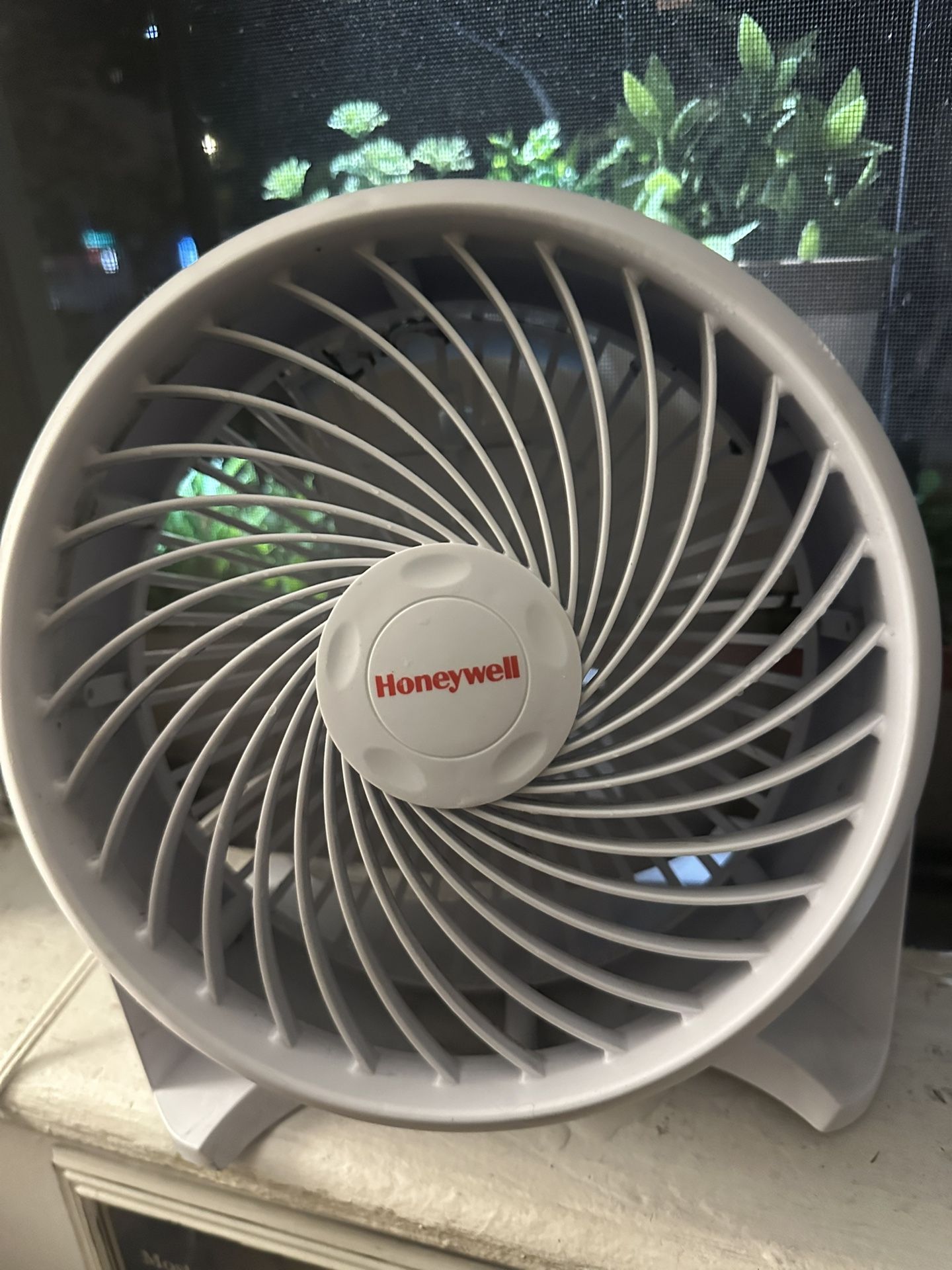Honeywell Fan In Great Condition