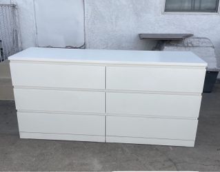 White 6-Drawer Double Dresser