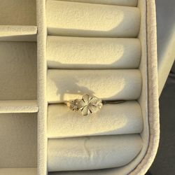 Brand New 14k Hibiscus Ring