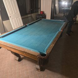 Pool Table With Balls And Cues 