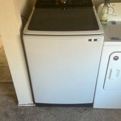 Close To Brand New Samsung Washer Machine Great Condition