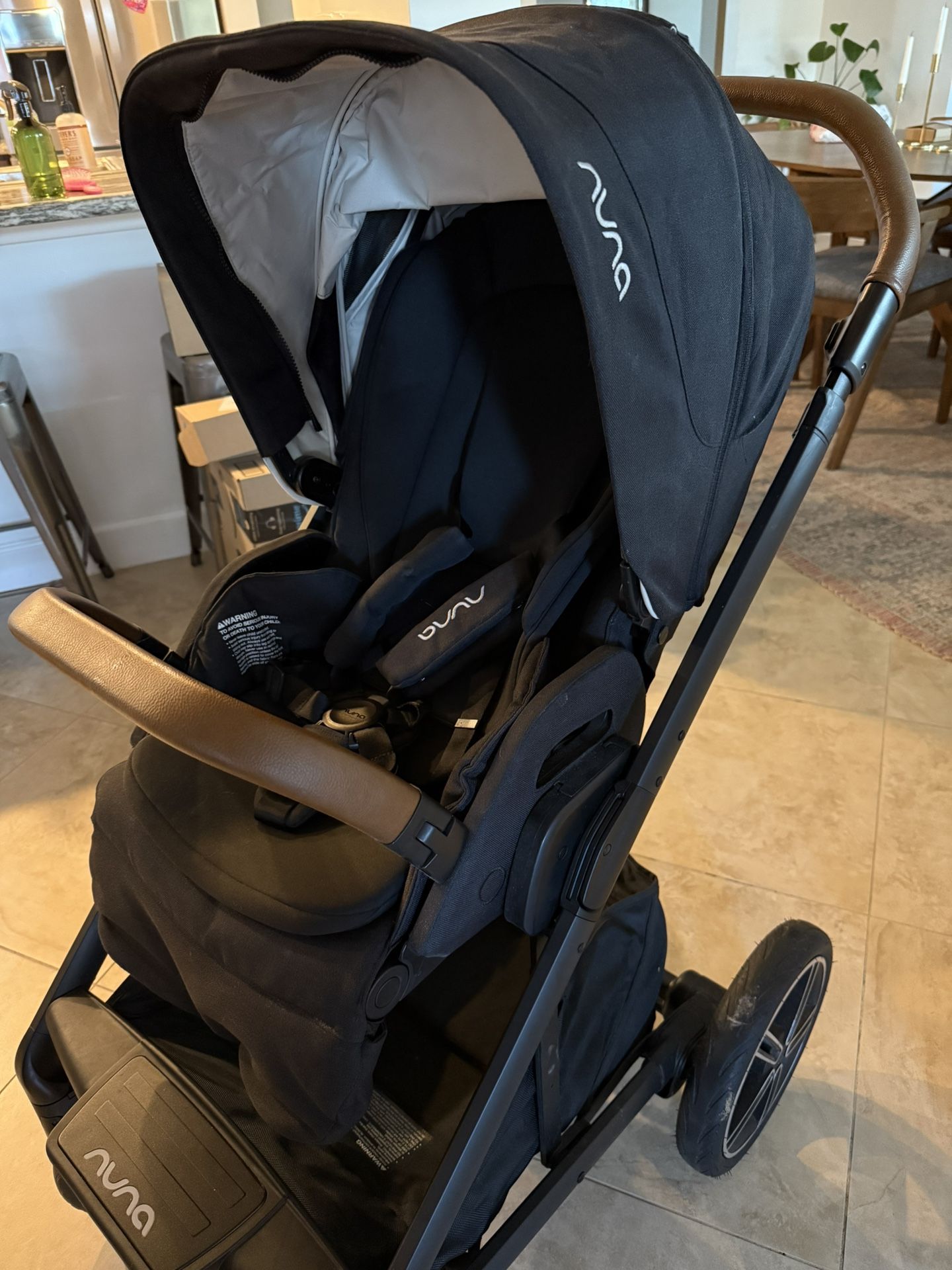 Nuna Mixx Stroller In Caviar