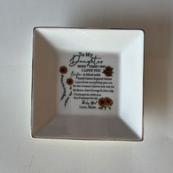 Small jewelry dish
