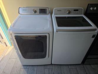Samsung washer and electric dryer