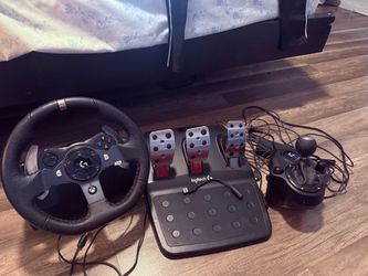 Logitech G920 Racing Wheel