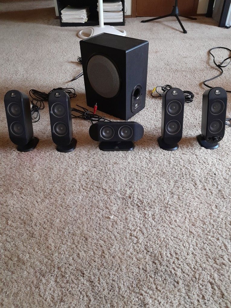 Logitech P.C. Surround Sound Speaker System 