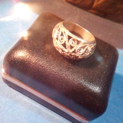 Vintage 925 Sterling Silver Ring.