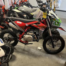 Kid’s 110CC Dirt Bike Automatic! Finance For $50 Down Payment!