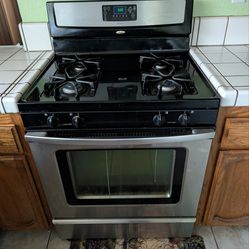 Gas stove