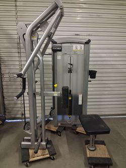 Cybex row