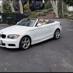 2009 BMW 135i Convertible 