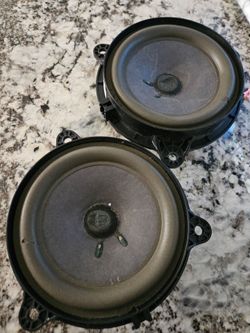 Boss Speakers Pair
