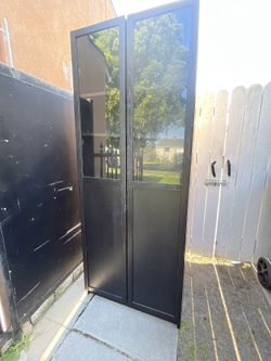 Wooden Glass Cabinet With Lights
